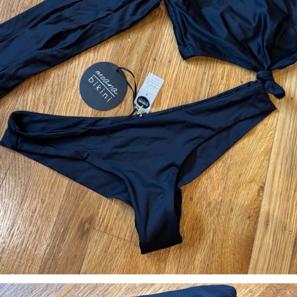 Black cola adrift bottoms by Monona
